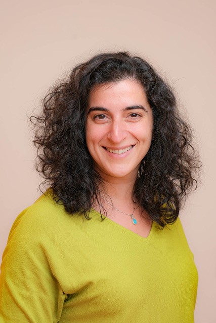 Foto Neda Neda Mohaghedhi